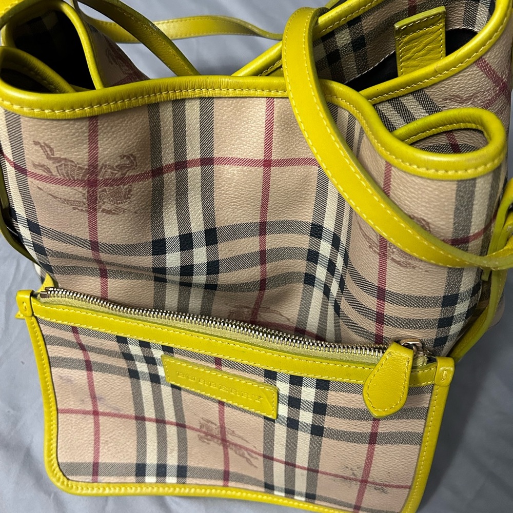 Authentic Handbags - Picture 2 of 12